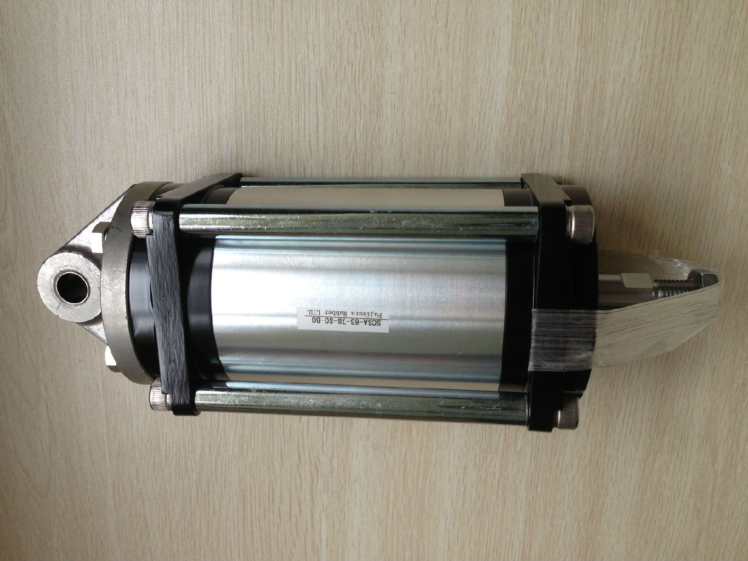 以SC標(biāo)準(zhǔn)氣缸為例，標(biāo)準(zhǔn)氣缸怎么安裝？